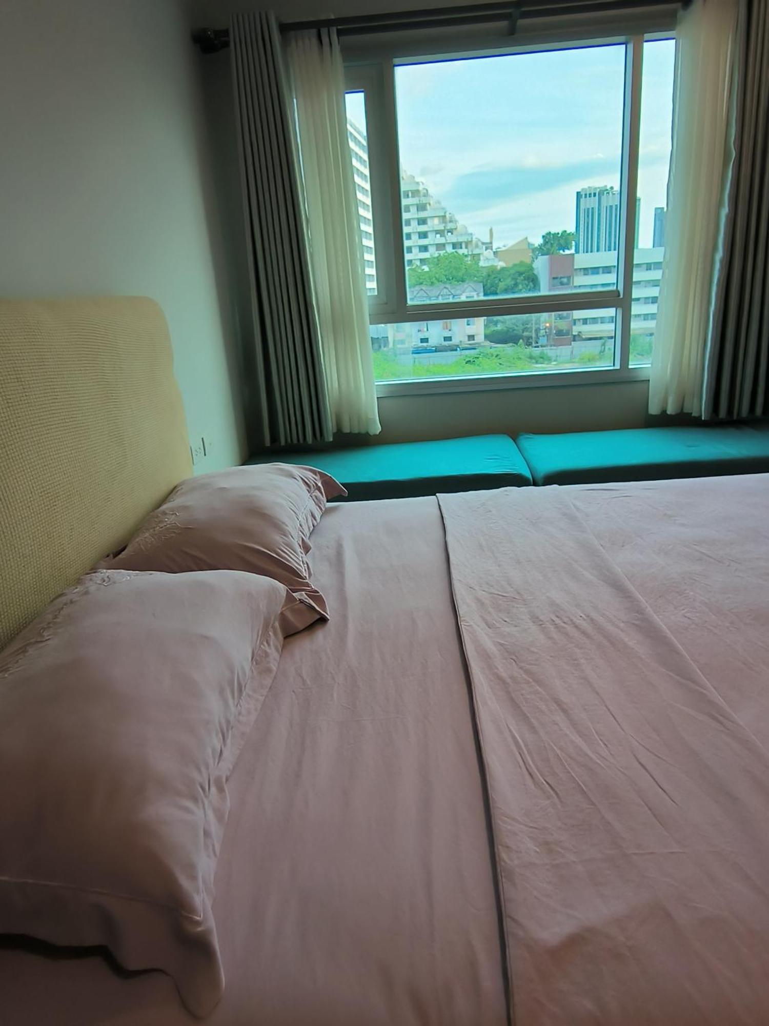 Centric Sea Pattaya B&B 외부 사진