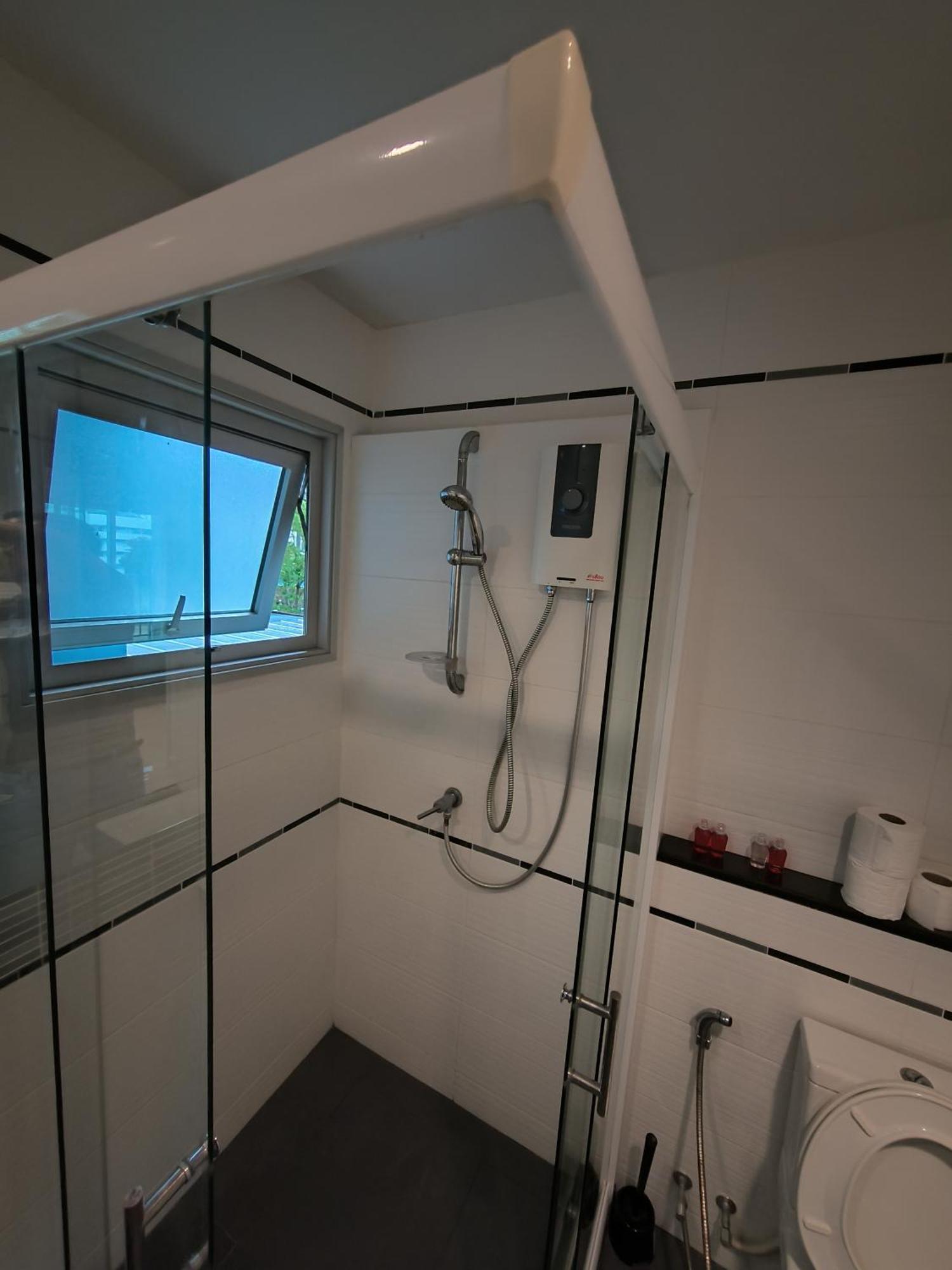 Centric Sea Pattaya B&B 외부 사진